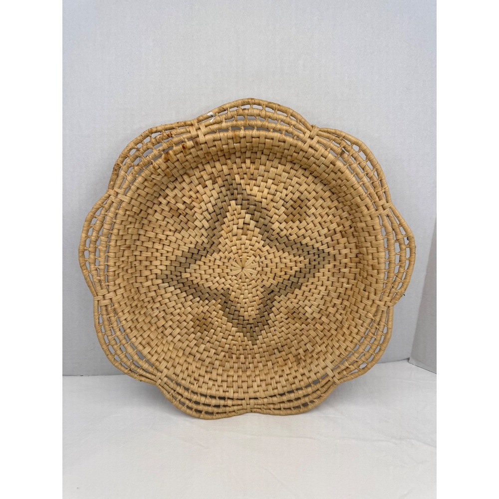 Vintage Woven Scalloped Edge Basket Tray Star‎ Pattern Boho Wall Decor 13"